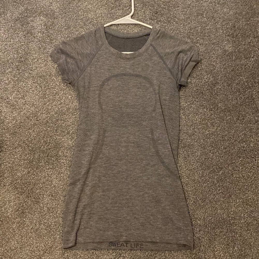 Lululemon tech size 4 grey